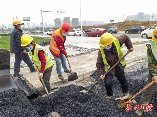東西湖最大規(guī)模地下管廊群建成，涉及臨空港新城內(nèi)5條主要道路